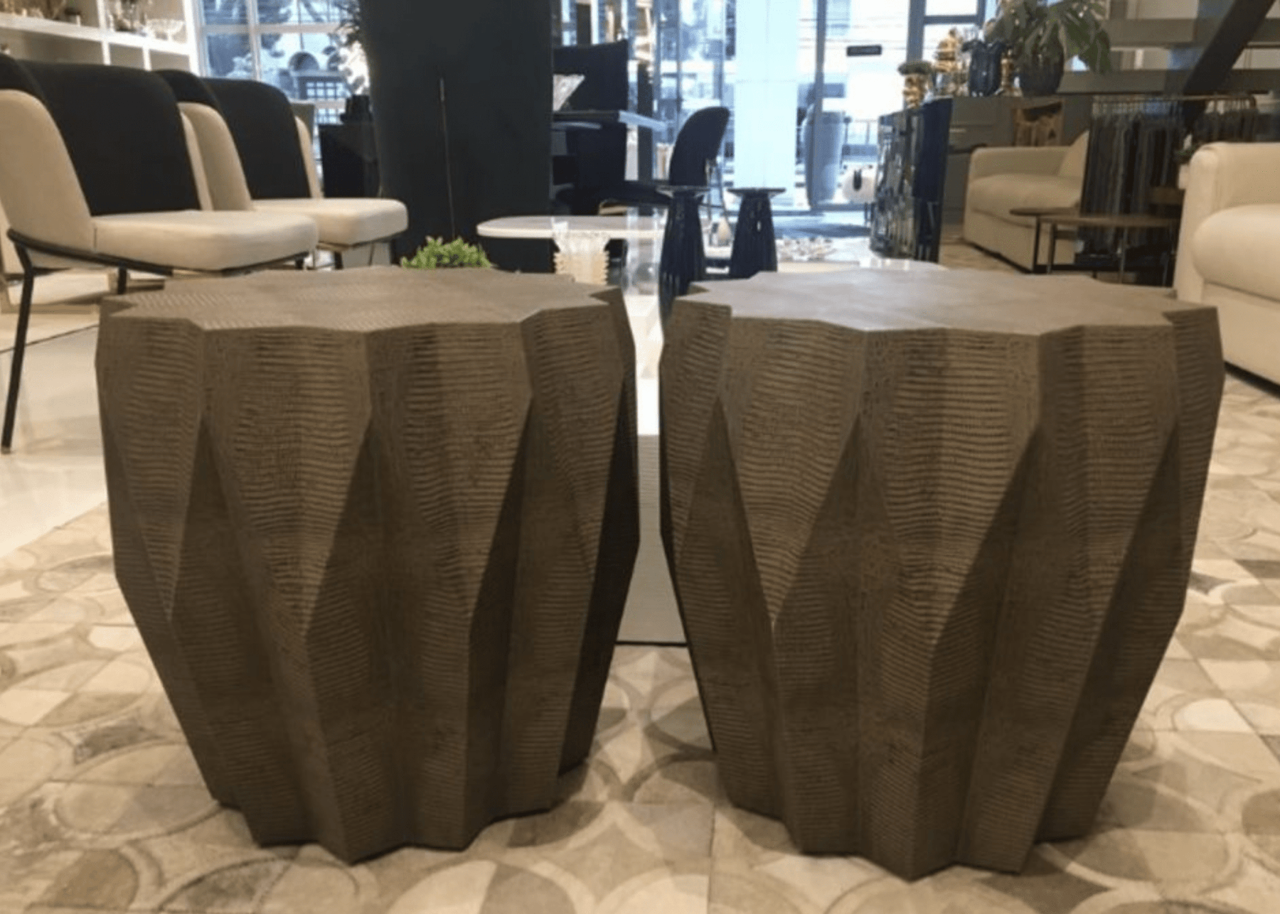 Mesa Lateral Astória
