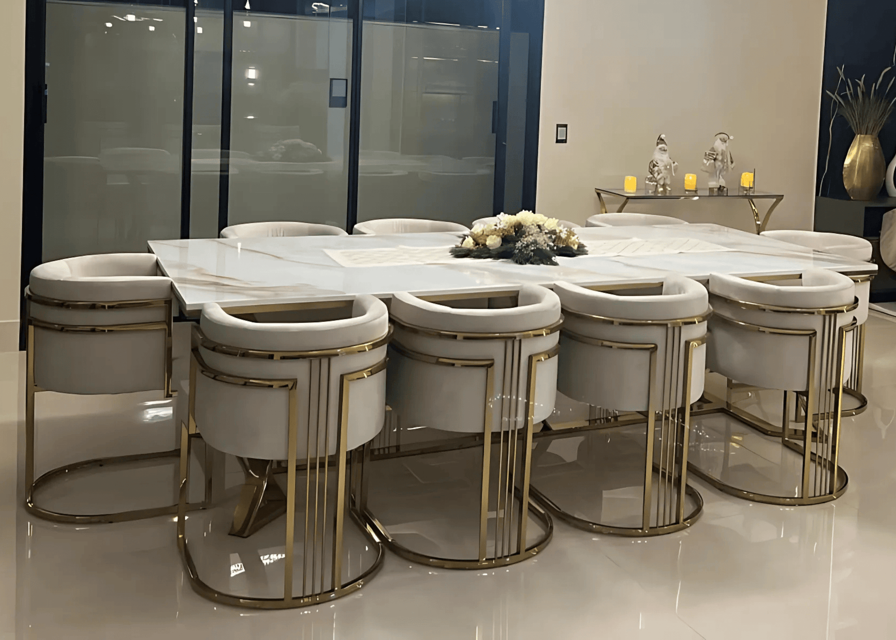 Conjunto de Jantar Mesa Gregori e 10 Poltronas Charme