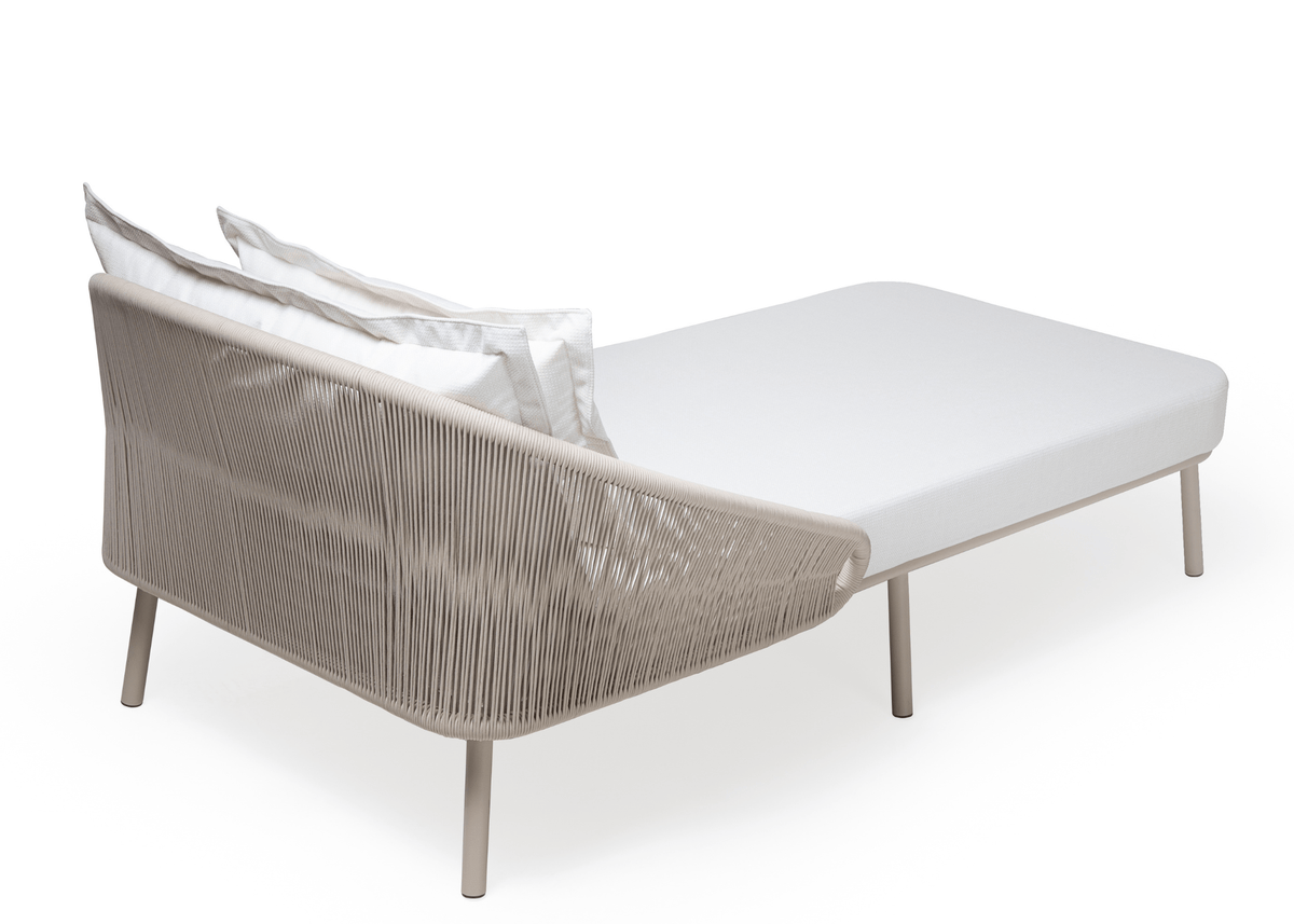 Chaise Skyline