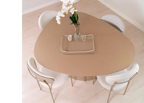 Mesa de Jantar Orgânica Boss
