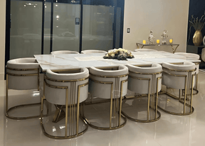 Conjunto de Jantar Mesa Gregori e 10 Poltronas Charme