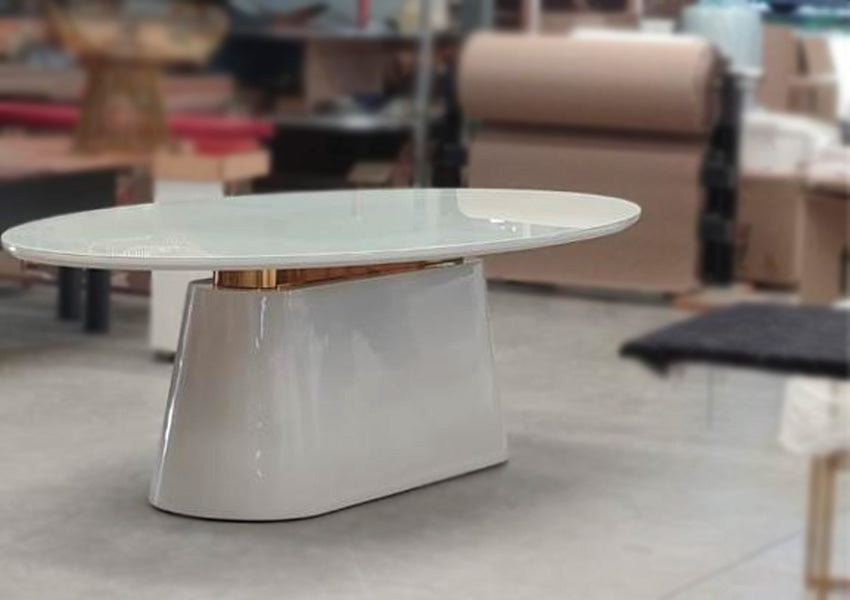 Conjunto de Jantar Mesa Favo e 6 Cadeiras Estaiada